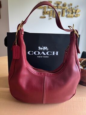 COACH Red Leather Bag L2P-9591 Vintage Hobo *Rare Color